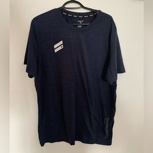 Hurley activewear short sleeve size large
